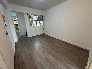Sai Ying Pun - Fuk Shing Building 16