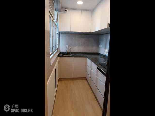 Sheung Wan - Kiu Fat Building Rear Block (Block A) 08