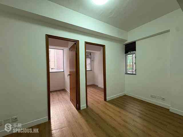 Sai Ying Pun - 2-4, Eastern Street 01