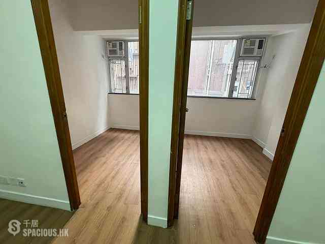 Sai Ying Pun - 2-4, Eastern Street 03