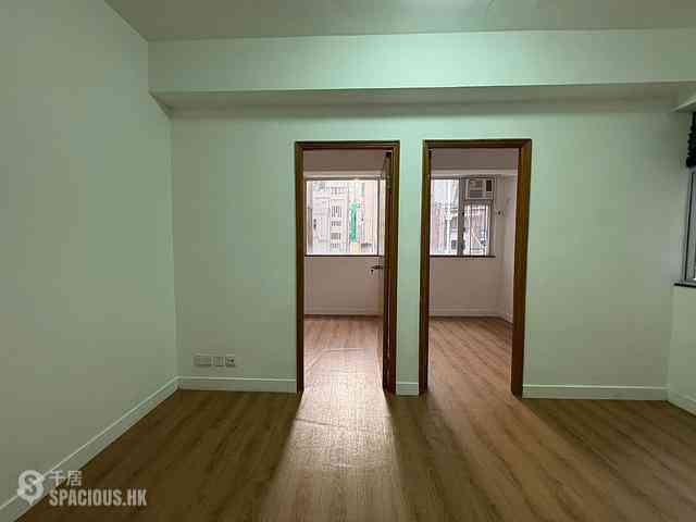 Sai Ying Pun - 2-4, Eastern Street 07