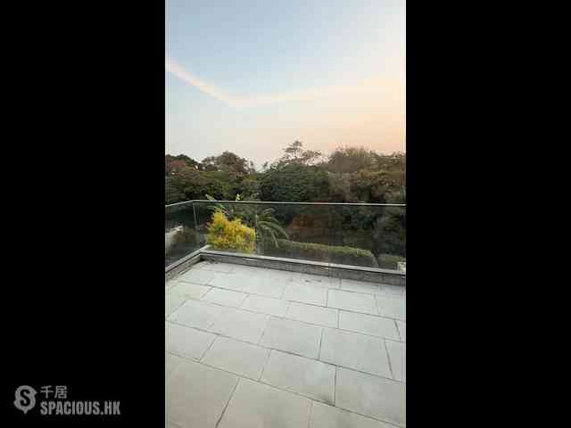 Siu Lam - Peak Castle 10