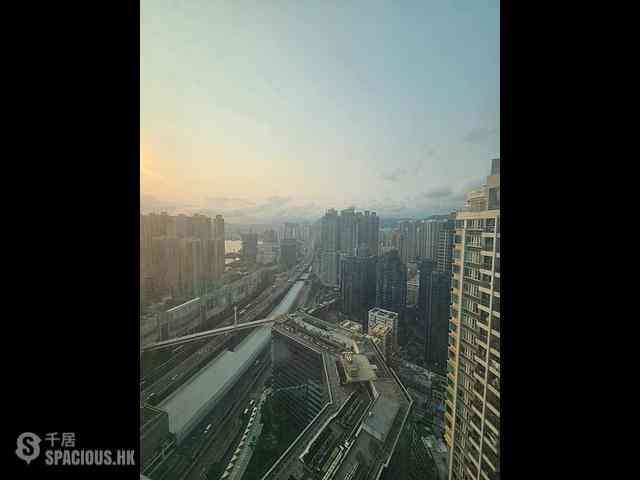 Tai Kok Tsui - Florient Rise 11