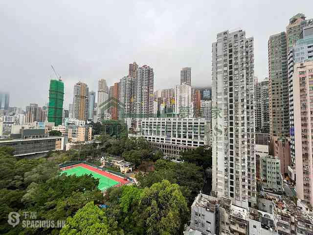 Sai Ying Pun - Tung Cheung Building 09