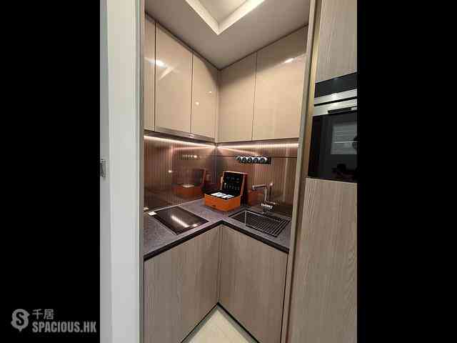Sai Ying Pun - 9 Eastern Street 05