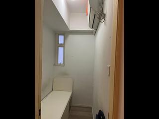 Wan Chai - Sun Tao Building 12