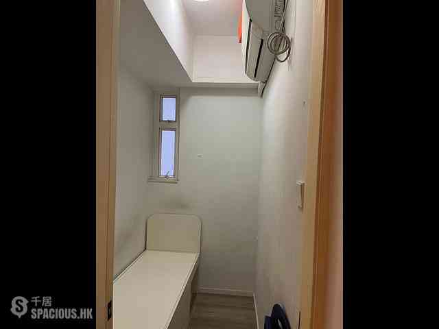 Wan Chai - Sun Tao Building 12