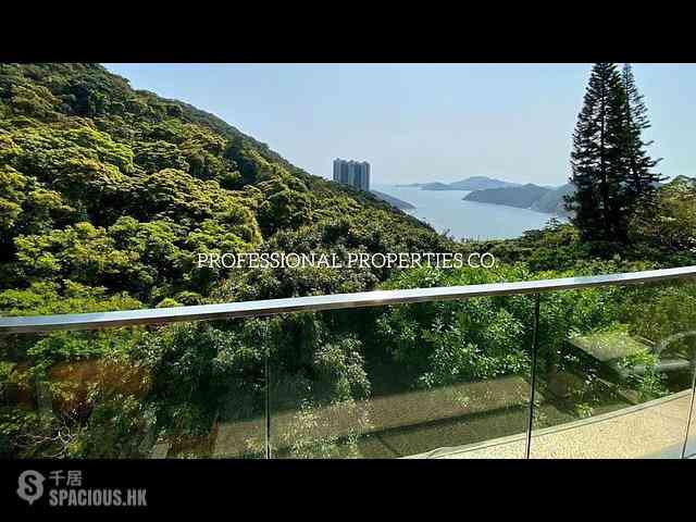Repulse Bay - Sea Cliff Mansions 01