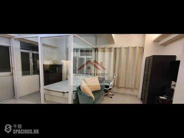 Sheung Wan - Kam Fung Building 01