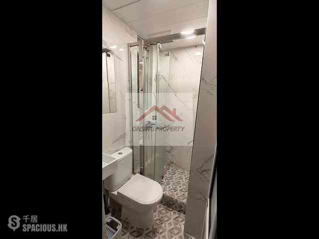 Sheung Wan - Kam Fung Building 04