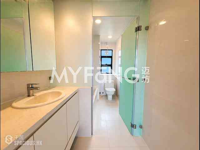 Chung Hom Kok - Jadebeach Villa 06