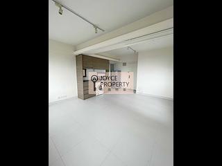 Sai Ying Pun - Connaught Garden 02