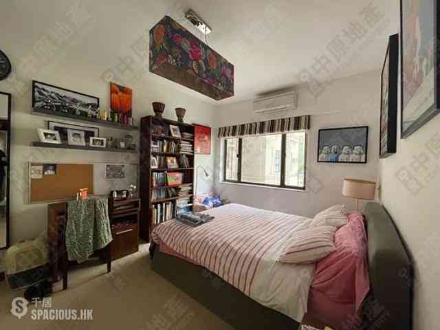 Pok Fu Lam - Baguio Villa Block 31 07
