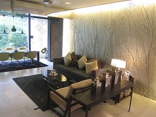 Mid Levels West - Peace Court 03