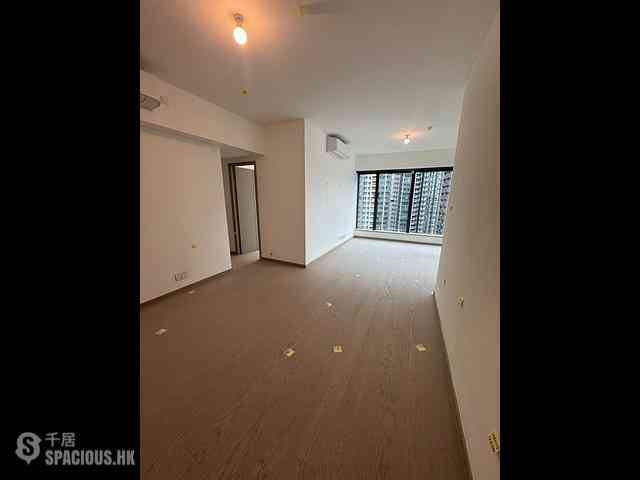 Wong Chuk Hang - The Southside Phase 3B Blue Coast Tower 1A 03