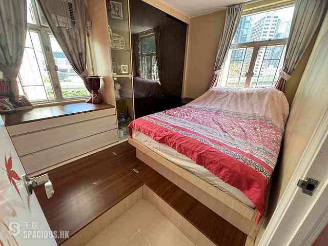Tai Koo Shing - Tai Koo Shing Kao Shan Terrace Lu Shan Mansion 05