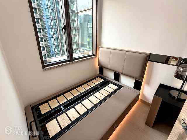 Wong Chuk Hang - The Southside Phase 3B Blue Coast 12