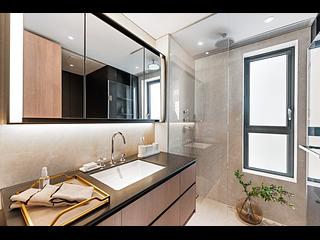 Sheung Wan - 42, Tung St. 04