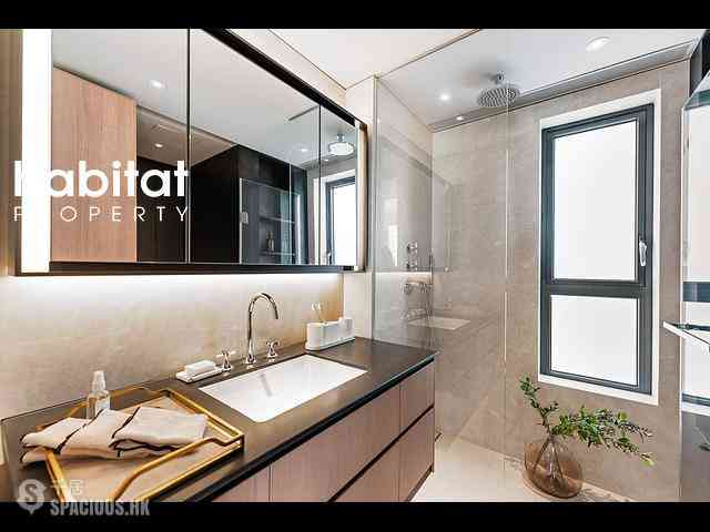 Sheung Wan - 42, Tung St. 04