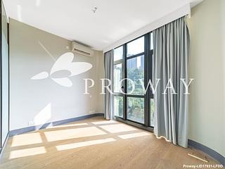 Jardines Lookout - Park Place Block C 07