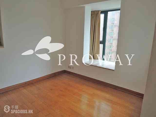 Kennedy Town - University Heights 04
