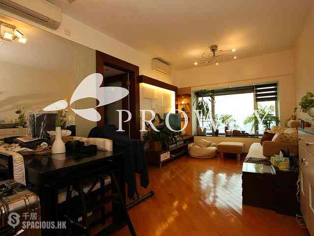 West Kowloon - Sorrento 01