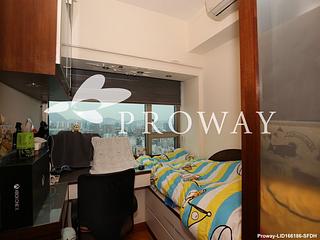 West Kowloon - Sorrento 08