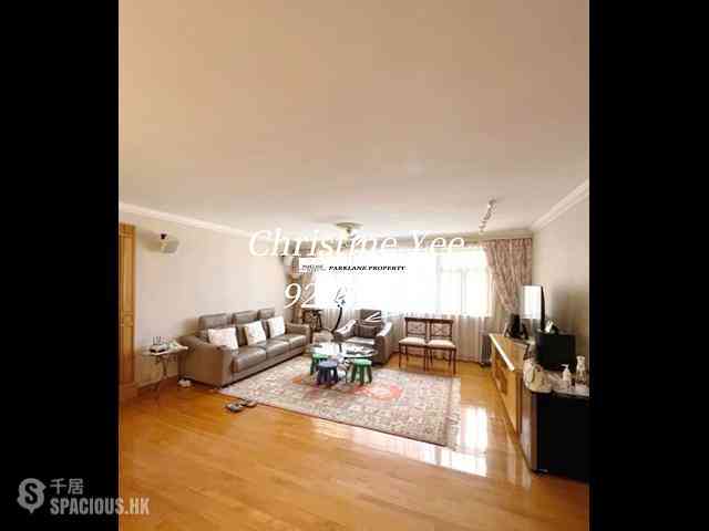Jardines Lookout - Butler Towers 03