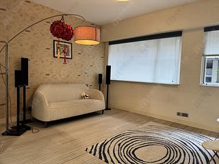 Mid Levels Central - Carlos Court 05