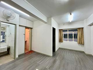 Central - Wo On Building 02
