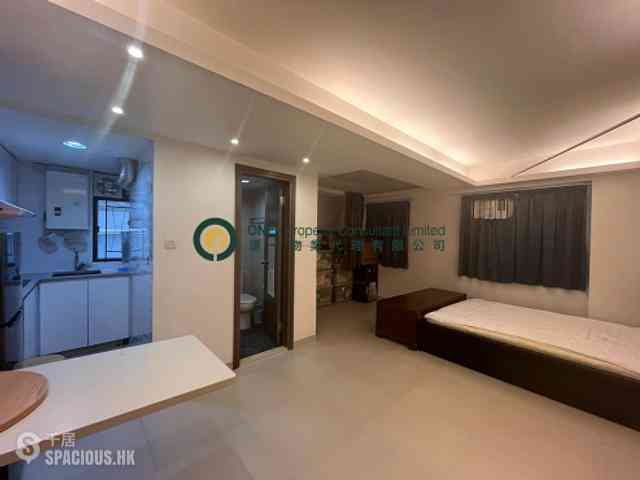 Sai Ying Pun - Hang Sing Mansion 01