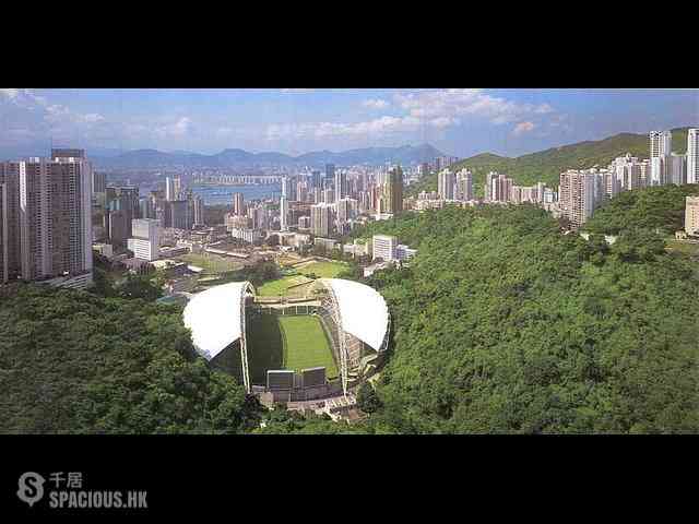 Happy Valley - Broadwood Park 02