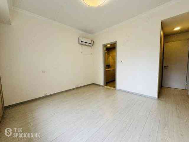 Jardines Lookout - Cavendish Heights Block 6 03