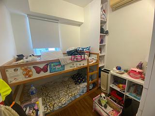 Mid Levels West - Chong Yuen 10