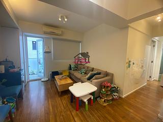 Mid Levels West - Chong Yuen 13