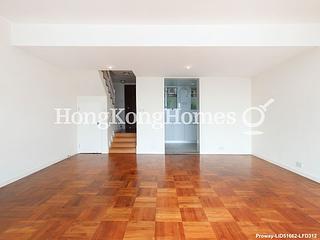 Chung Hom Kok - 30, Cape Road 04
