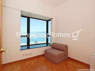 Fortress Hill - Le Sommet 06