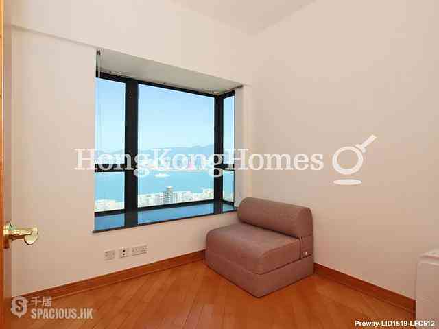 Fortress Hill - Le Sommet 06