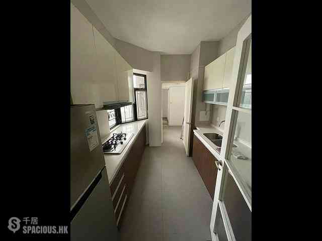 Jardines Lookout - Cavendish Heights Block 4 04
