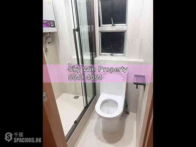 Mong Kok - Kwong Ah Building 02