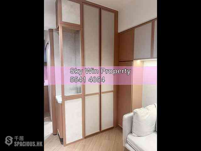 Mong Kok - Kwong Ah Building 04