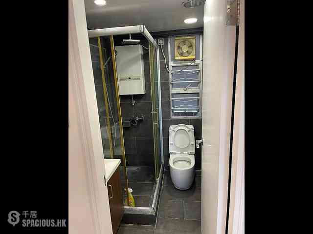 Sheung Wan - Midland Centre Block B 04