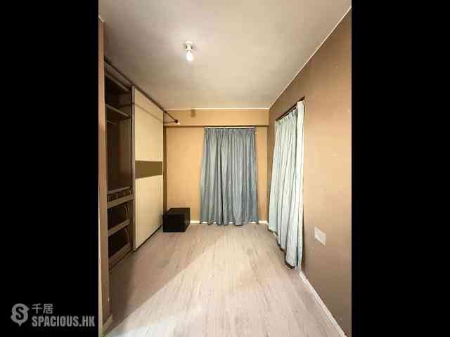 Sheung Wan - Midland Centre Block B 05
