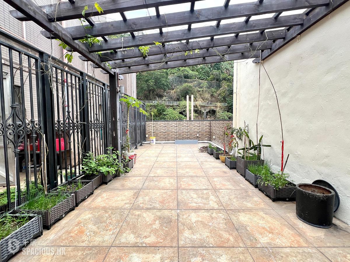 Mid Levels East - Sakura Court 01