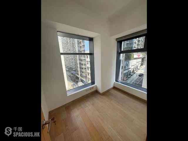 Sai Ying Pun - High Park 99 03