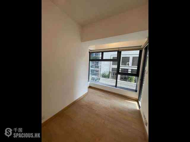 Sai Ying Pun - High Park 99 08