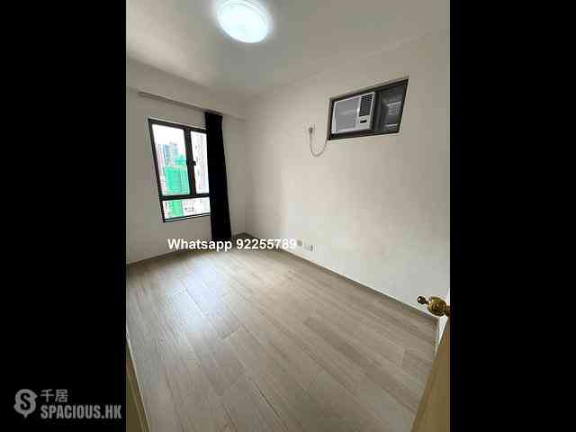 Central - Hollywood Terrace 10
