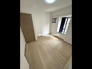 Central - Hollywood Terrace 12