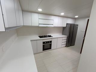 Tai Tam - Hong Kong Parkview Parkview Heights Block 13 08