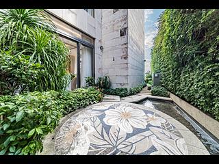 Chung Hom Kok - 44-50, Chung Hom Kok Road 04
